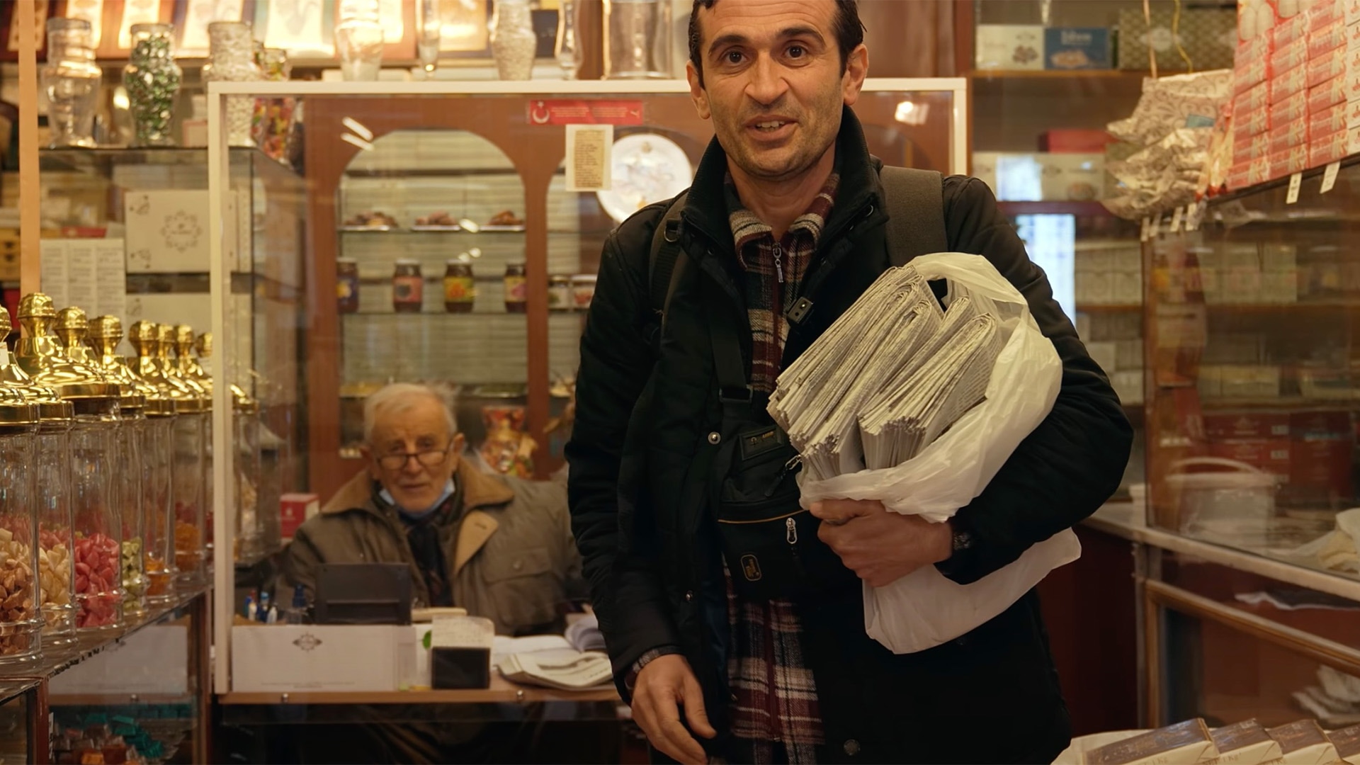 100: İnsan Apoyevmatini ile Doğar, Apoyevmatini ile Ölür görsel 0