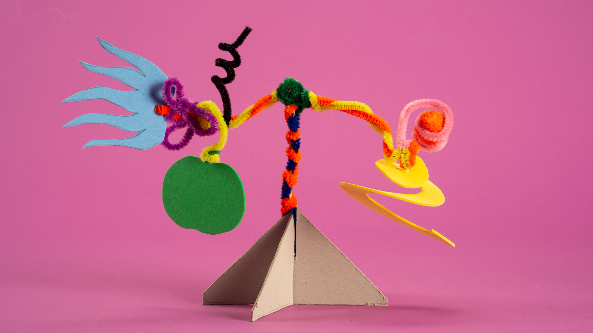 Dengenin Heykeli görsel 1