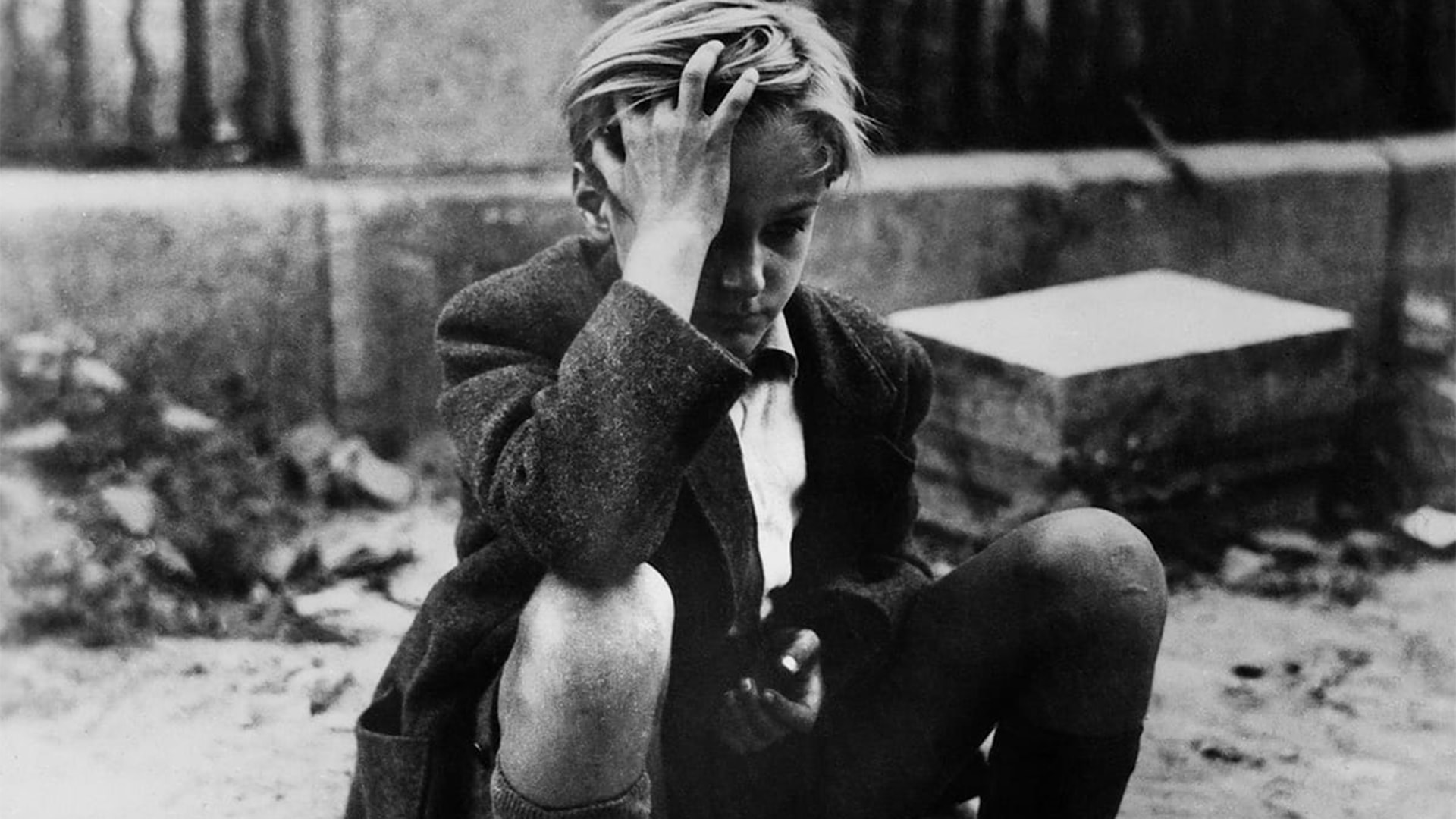 İşgallerin Gölgesinde1