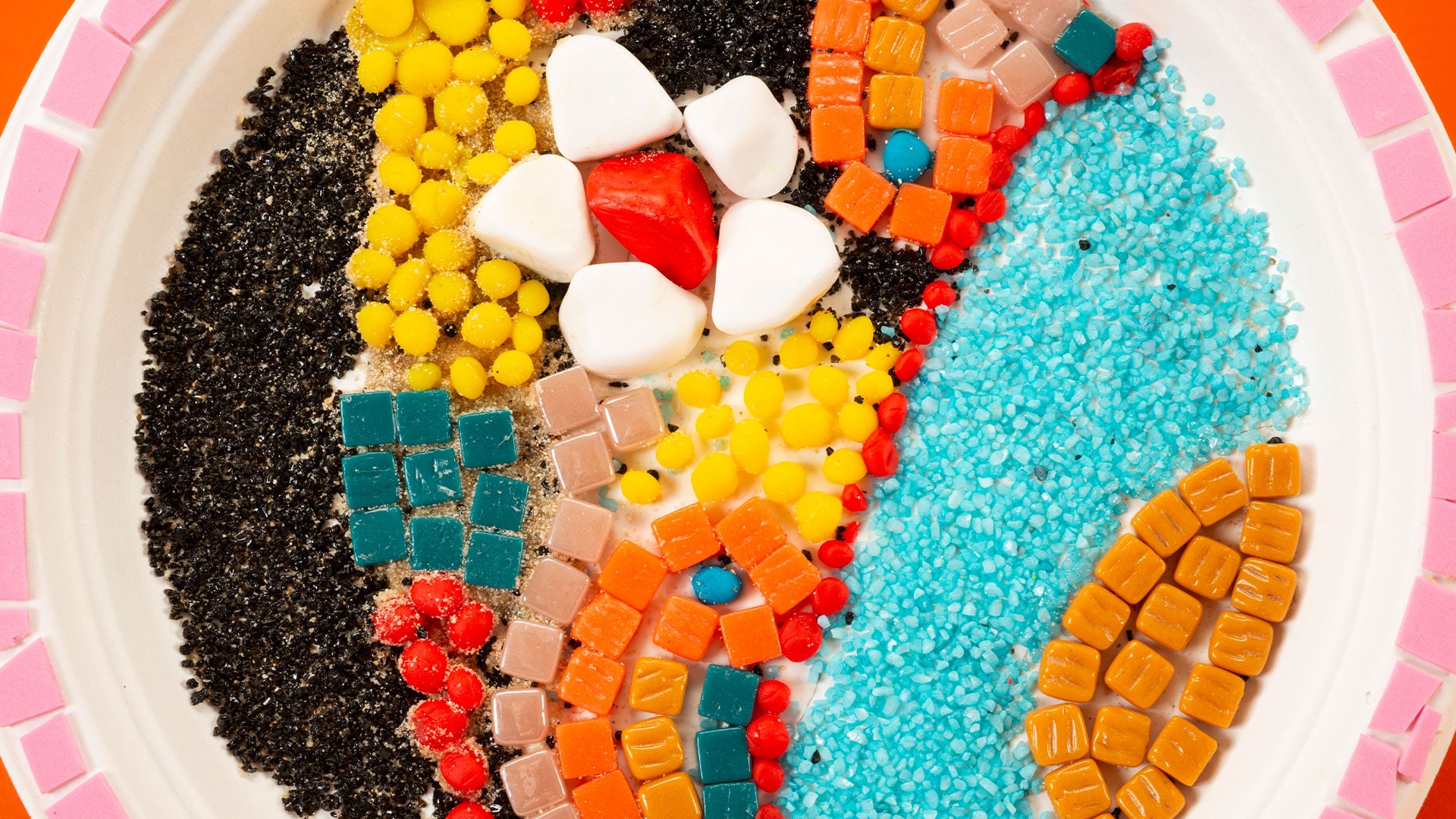 Parçacıklar Yan Yana: Mozaik görsel 1