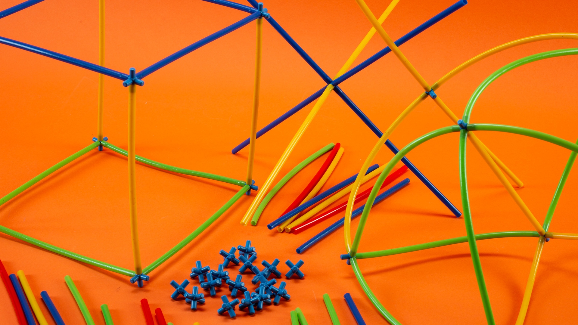 Panoramadan Düşsel Heykele   görsel 1