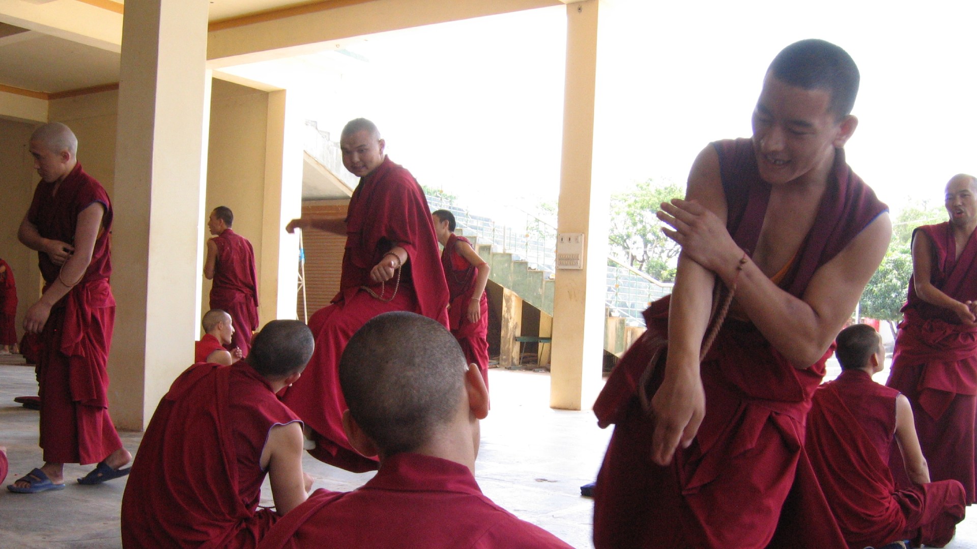 Varoluşunuzun Doğasına Dair Bazı Sorular   görsel 1