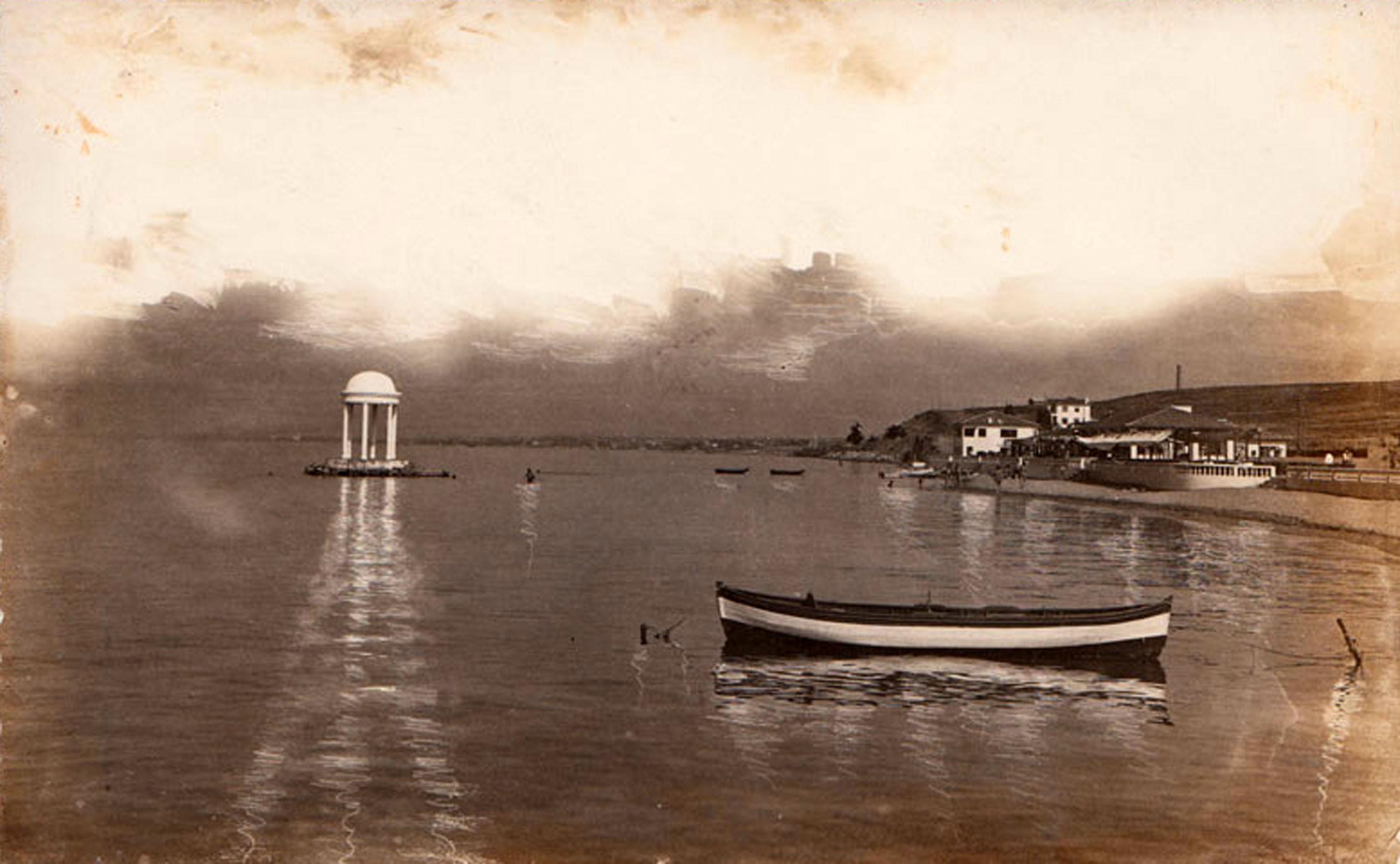 s&amp;amp;uuml;reyya plajı