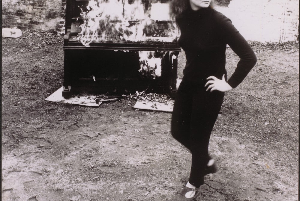 Bu Bir Aşk Şarkısı Değil