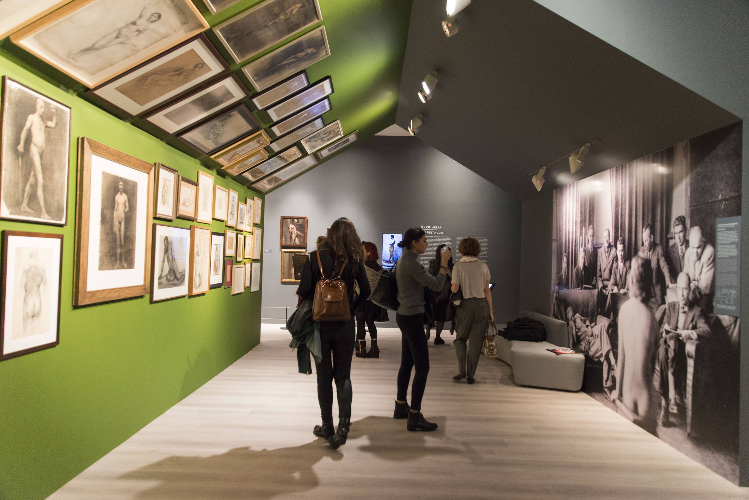 &Uuml;ryan, &Ccedil;ıplak, N&uuml;