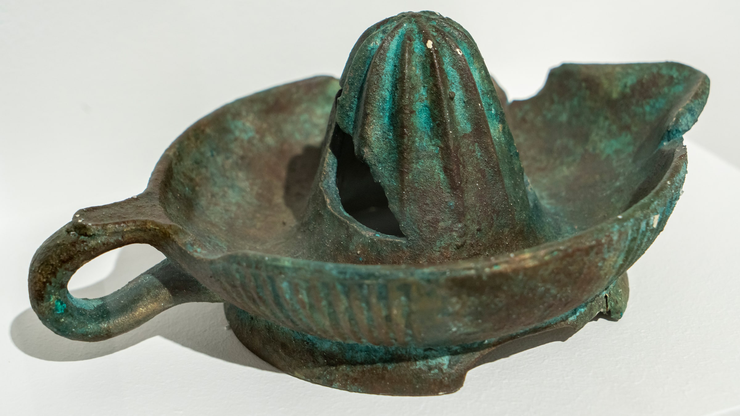 16. İstanbul Bienali