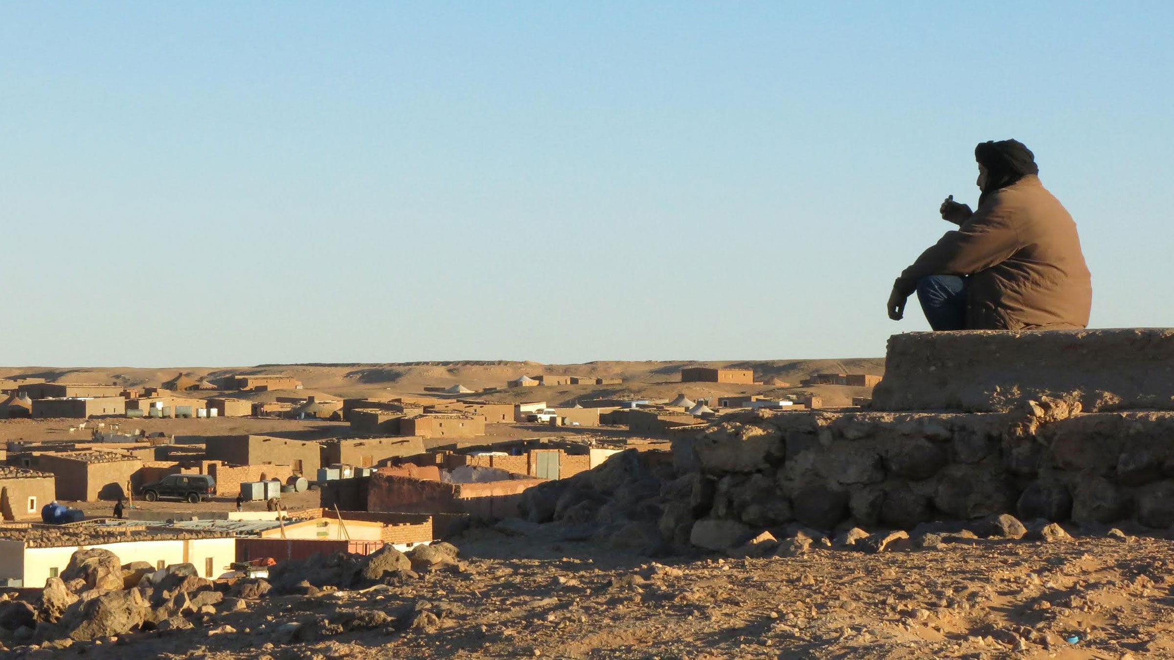 Yaşam Bekliyor <br/>Batı Sahra’da Referandum ve Direniş