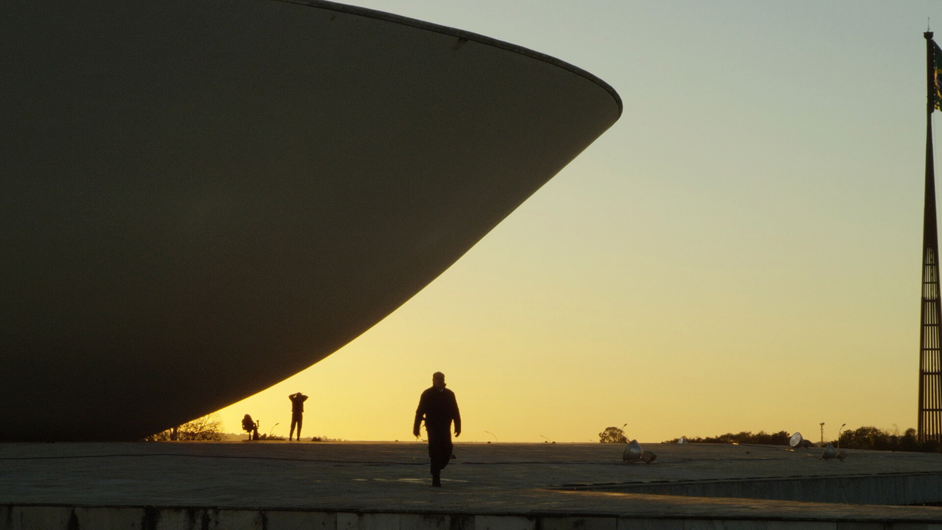 Yarışma: A Machine to Live In