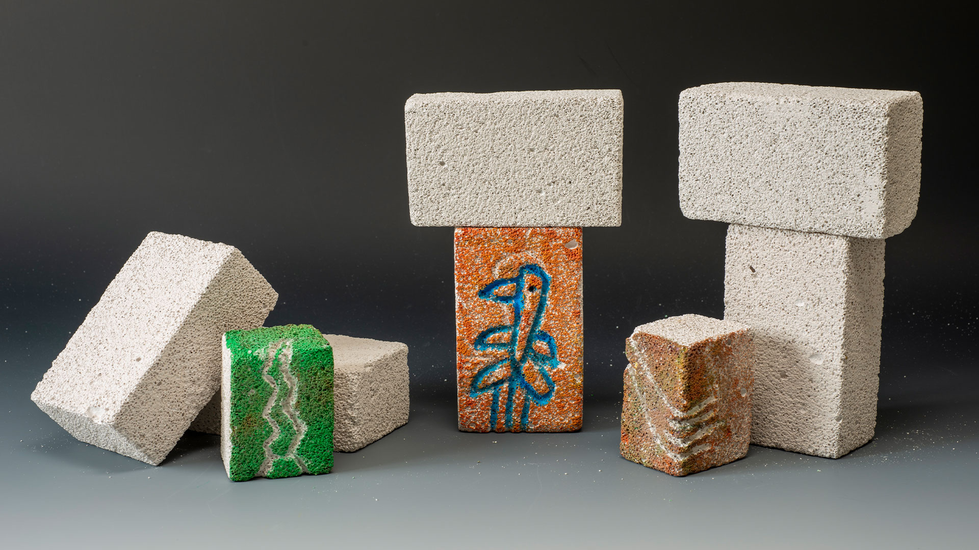 Taşa Kazınan Semboller